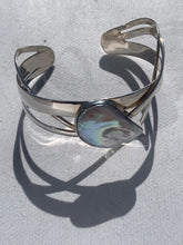 Load image into Gallery viewer, Labradorite  Bracelet
