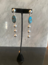 Load image into Gallery viewer, Turquoise Dangle Earrings

