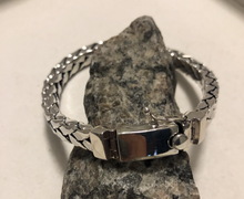 Load image into Gallery viewer, Men&#39;s Sterling Silver Bracelet 8 Inches
