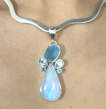 Load image into Gallery viewer, Moonstone Pendant
