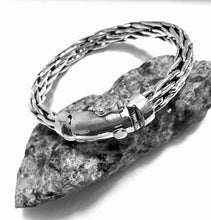 Load image into Gallery viewer, Men&#39;s Sterling Silver 8 Inch Bracelet
